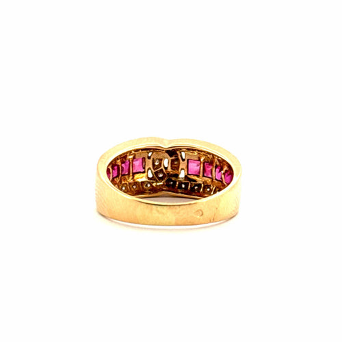 Bague 52 Bague or jaune rubis et diamants 58 Facettes