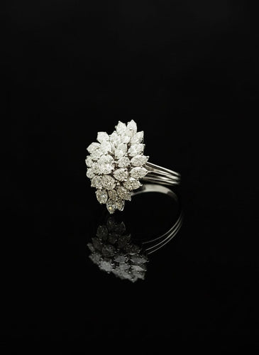 Bague Bague en diamant « Rosée de lumière » 58 Facettes