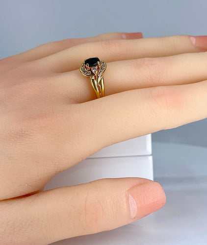Bague 57 Bague en or jaune 18 carats en saphir et diamants 58 Facettes AB337