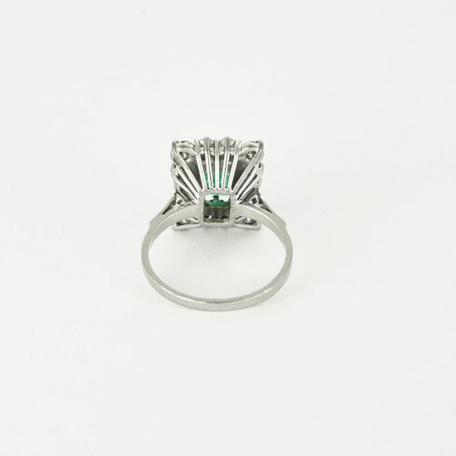 Bague 53.5 Bague or gris, émeraude et diamants 58 Facettes CO3