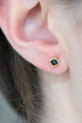 Boucles d'oreilles Boucles d'oreilles saphir bleu taille princesse en or 18 carats 58 Facettes