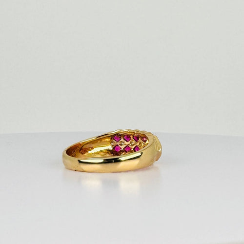 Bague Bague en or jaune ornée de rubis et de diamants à facettes carrées 58 Facettes 2511004