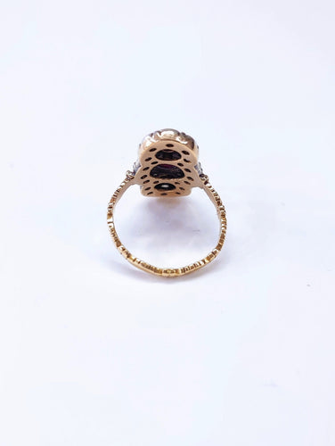 Bague 56 Bague marquise ancienne en or 18k, rubis et diamants taille rose 58 Facettes Marq.Rub.DV