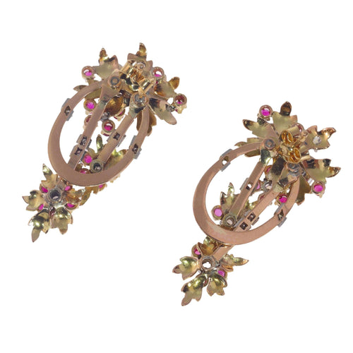 Boucles d'oreilles Boucles d'oreilles pendantes rétro vintage des années 1950 avec diamants et rubis 58 Facettes 23026-0041