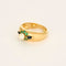 Bague en Or jaune, émeraudes, saphir et perle