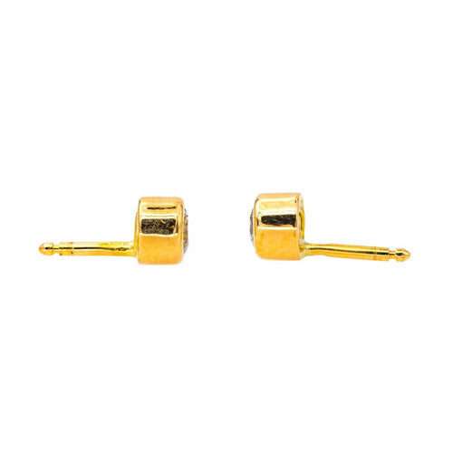 Boucles d'oreilles Boucles d'oreilles Puces Or jaune Diamant 58 Facettes 4286082CN