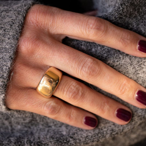 Bague 52 CARTIER - Bague "Nouvelle Vague"- en or jaune 58 Facettes