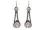 Boucles d'oreilles Boucles d'oreilles pendantes en or avec diamants taille ancienne, début du XXe siècle 58 Facettes 9968