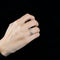 Bague 50 MELLERIO - Graphic - bague or blanc et diamants 58 Facettes J1WG470-DD50