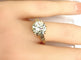 Bague Bague or jaune, diamant 4,17 carats et diamants baguettes 58 Facettes AB418
