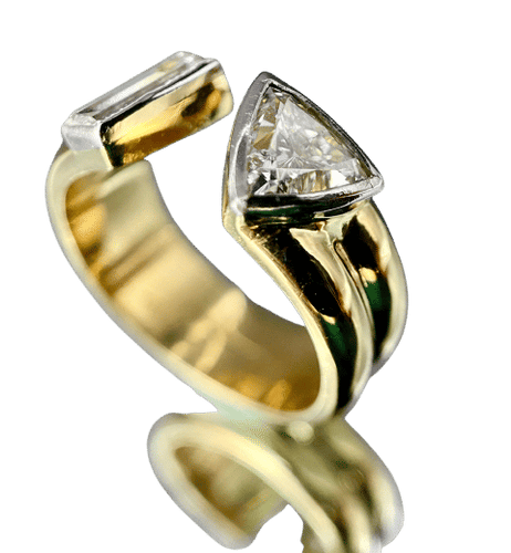 Bague 56.5 Bague moderne deux ors diamant triangle VS 58 Facettes