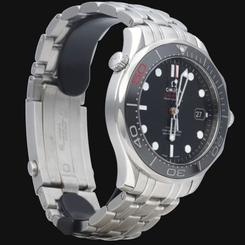 Montre Omega Montre Seamaster Diver 300M James Bond 58 Facettes MT40046