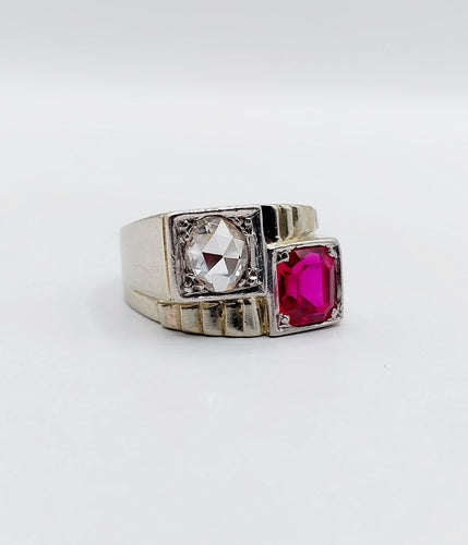 Bague 47 Bague chevalière art deco or blanc 18k et platine ornée d'un diamant taille rose et d'un rubis synthétique 58 Facettes A04973