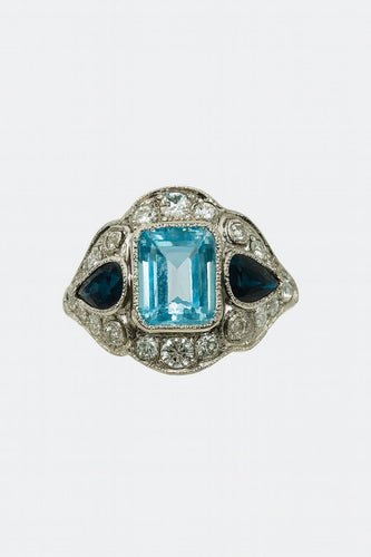 Bague 54 Bague Art Déco en platine ornée d'aigues-marines, de saphirs et de diamants 58 Facettes 50308