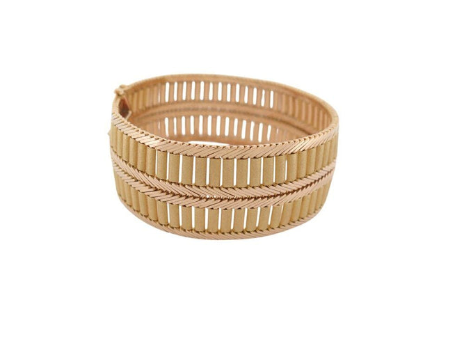 Bracelet vintage bracelet manchette 18 en or jaune 18k 67 gr  en 58 Facettes 268461