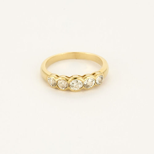 Bague 56,5 Bague jarretière or jaune et diamants 58 Facettes B250218