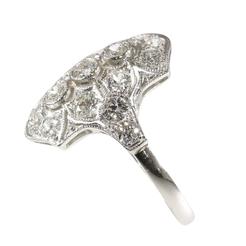 Bague 58 Murmures de l'histoire : une bague antique de distinction 58 Facettes 24347-0019
