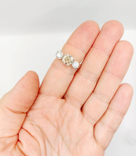 Bague 55 Bague jonc Art déco en platine et diamants (1,30 ct + 0,90 ct) 58 Facettes A06671