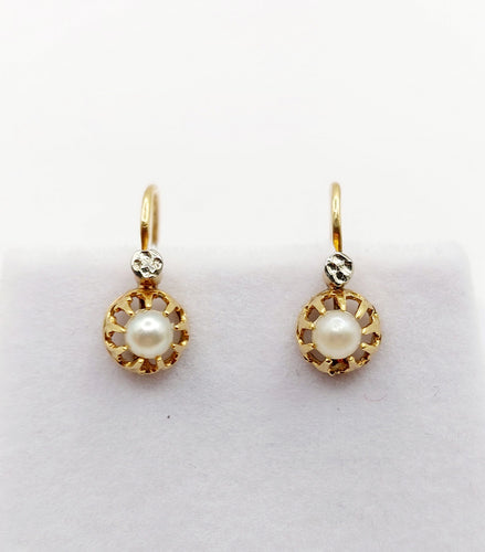 Boucles d'oreilles Dormeuses antique or perle en serti griffes 58 Facettes A05421