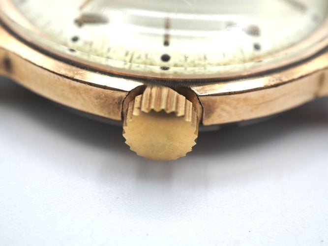 Montre Lip - Montre modèle Calendrier 1960's 58 Facettes