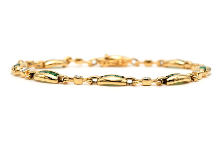 Bracelet Bracelet contemporain or jaune, émeraudes et diamants 58 Facettes B727