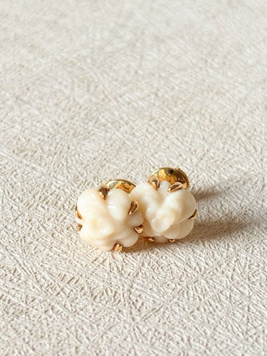 Boucles d'oreilles CHANEL - Boucles d'oreilles Camélia 58 Facettes WC-2025-1875