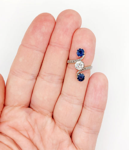 Bague 49 Bague marquise antique or 18k diamant 0,70 carats et saphirs (circa 1900) 58 Facettes A06104