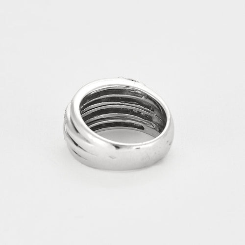 Bague 54 Large Bague en or gris et diamants 58 Facettes LOR3340