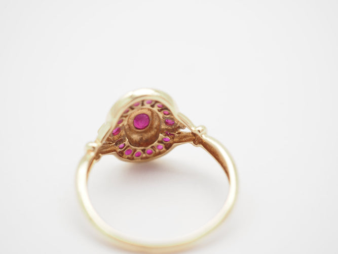 Bague 53 Bague or jaune 750 mil et rubis 58 Facettes