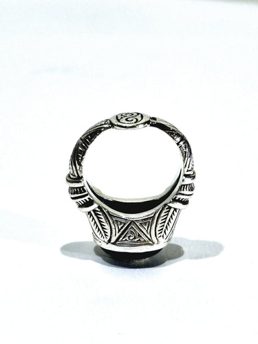 Bague 57 Bague cabochon lapis-lazuli en argent 925 58 Facettes