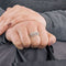 Bague 54 Bague jarretière or gris et diamants 58 Facettes EB3