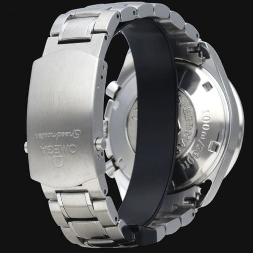 Montre Omega Montre Speedmaster Date Chronograph 58 Facettes MT40440