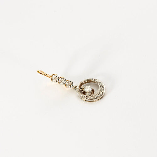 Boucles d'oreilles Boucles d'oreilles or jaune et gris ornées de diamants 58 Facettes GS7
