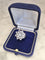 Bague 53 BUCHERER - Bague florale en or blanc et diamants 58 Facettes