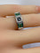 Bague 51 Bague en or blanc 18 carats en saphir et émeraudes, vers 1930 58 Facettes AB505