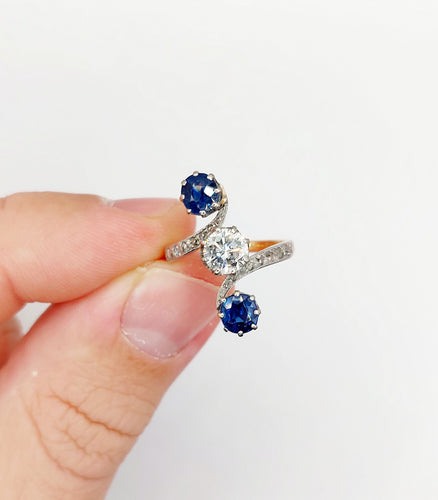 Bague 49 Bague marquise antique or 18k diamant 0,70 carats et saphirs (circa 1900) 58 Facettes A06104