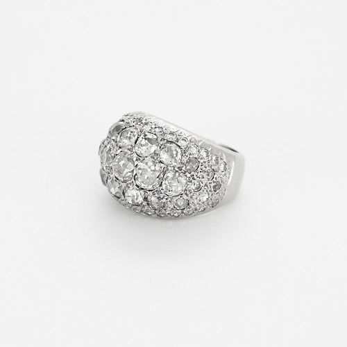 Bague 48 Bague dôme en or blanc et diamants 58 Facettes MAN1695