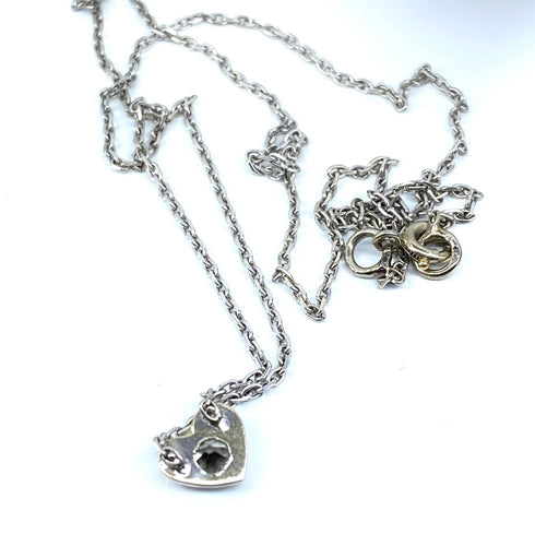 Collier Pendentif coeur et sa chaîne en or blanc, diamant 0,20 carat 58 Facettes AB626