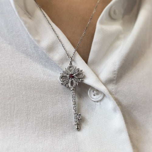 Collier Collier Clés Victoria - Tiffany & Co. 58 Facettes 240291R