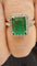 Bague 52 Bague haute joaillerie or blanc émeraude et diamants 58 Facettes