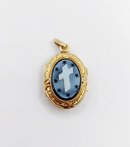 Pendentif Pendentif porte photo souvenir antique or jaune 18k plaques noires, croix et étoiles (circa 1900) 58 Facettes A06198
