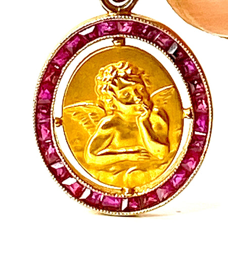 Pendentif Médaille ange en or jaune, datée 1927 58 Facettes AB471