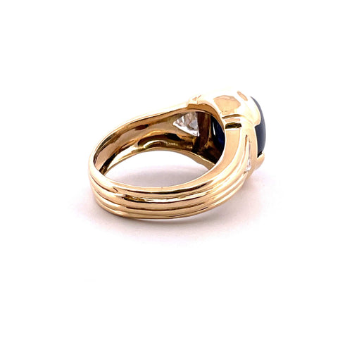 Bague 65 Chevalière homme en or jaune 18 carats saphir et diamants 58 Facettes