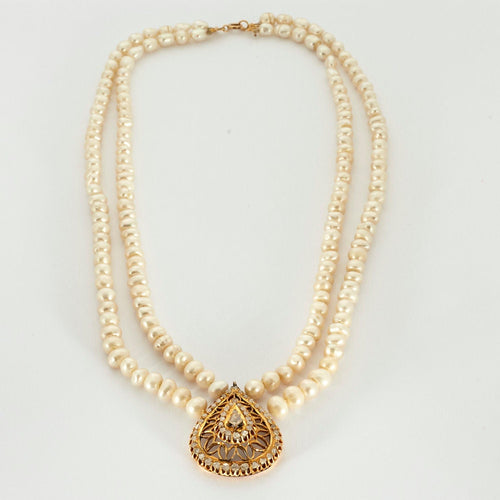 Collier Collier or jaune perle et diamants 58 Facettes LP751/9