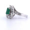 Bague 51 Bague en or blanc avec émeraude et diamants baguette 58 Facettes