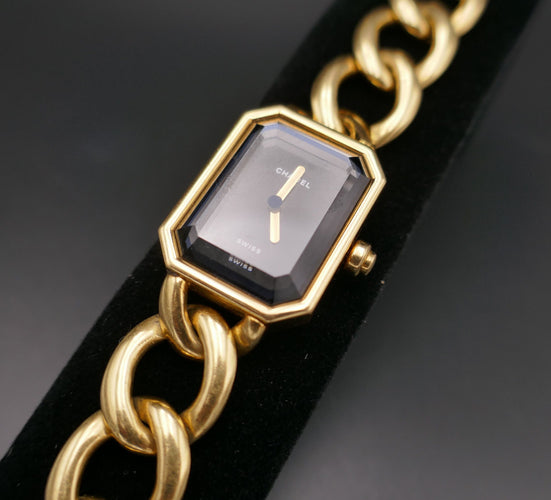 Montre Chanel Montre Collection Première, Or 18 Carats. 58 Facettes C73-01