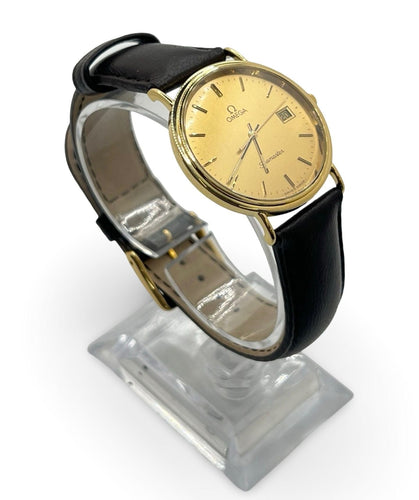 Montre Montre Omega Seamaster en or 18 carats 58 Facettes
