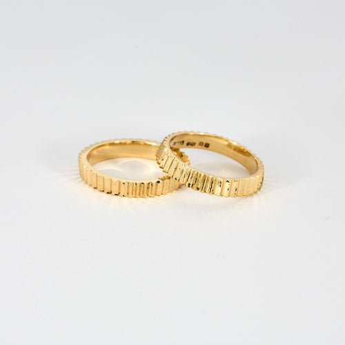 Bague 56 Anneaux ou double bague en or jaune 18K pour encercler une alliance 58 Facettes