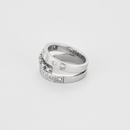 Bague 53 Bague en or gris et diamants 58 Facettes SBR1758