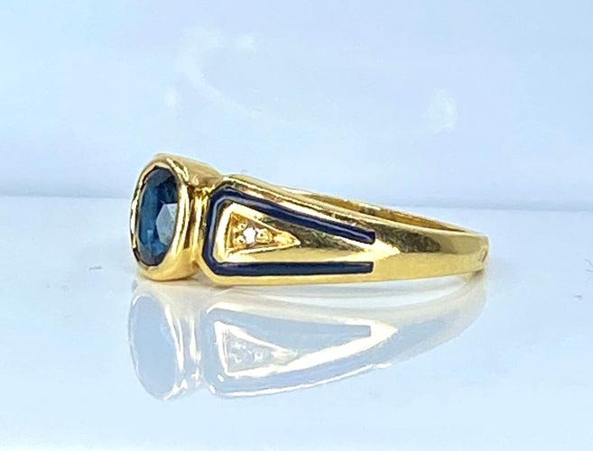 Bague 53 Bague saphir ovale et diamants en or jaune 18 carats et émail 58 Facettes AB676